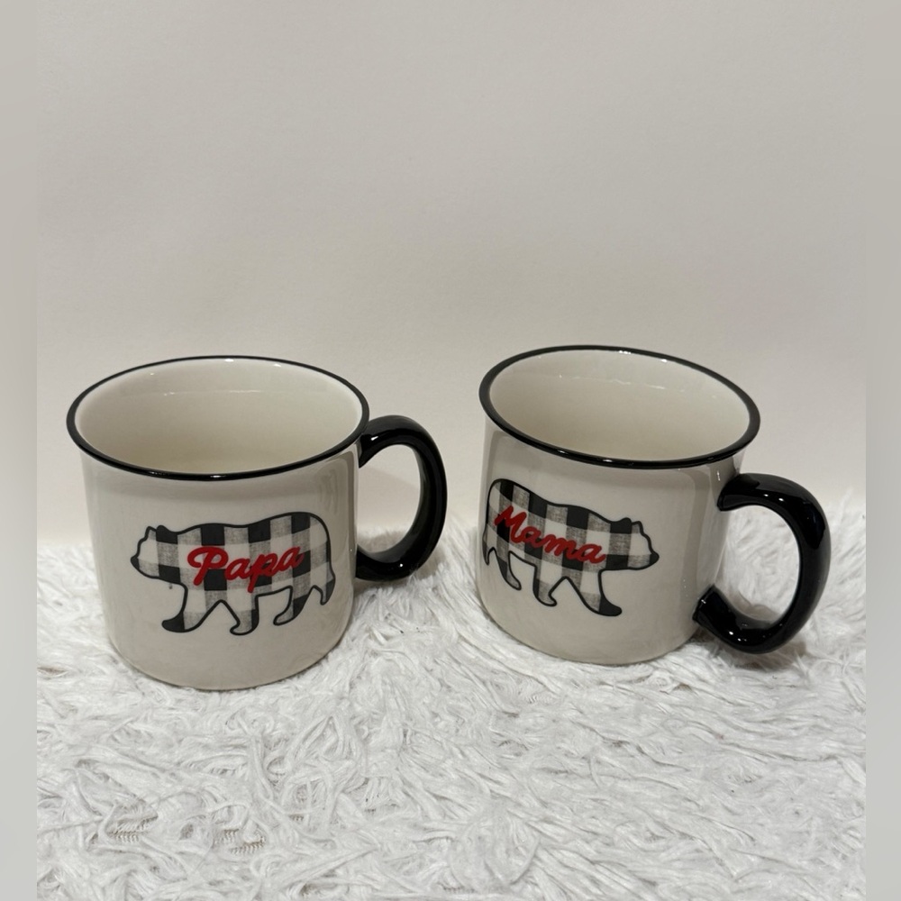 Bass Pro Shops Papa Mama Bear buffalo Plain  Mugs Set